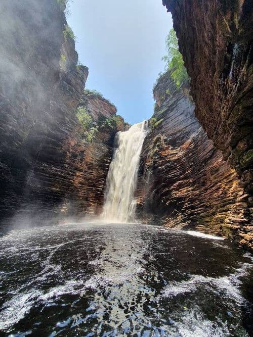 A exuberante Cachoeira do Buracão
